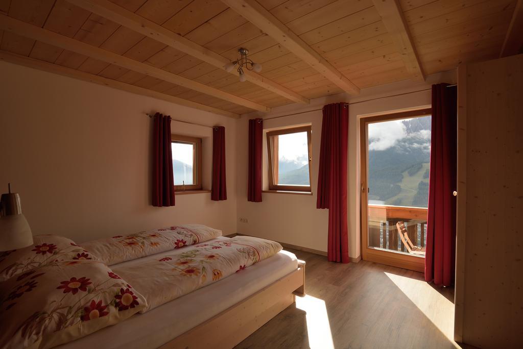Pircherhof San Candido Quarto foto